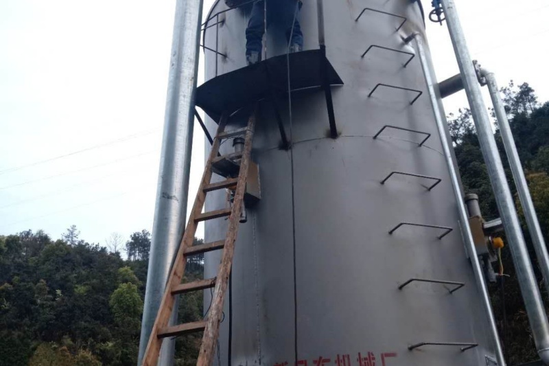 2025121118237683.jpg 油水渣分离器.jpg